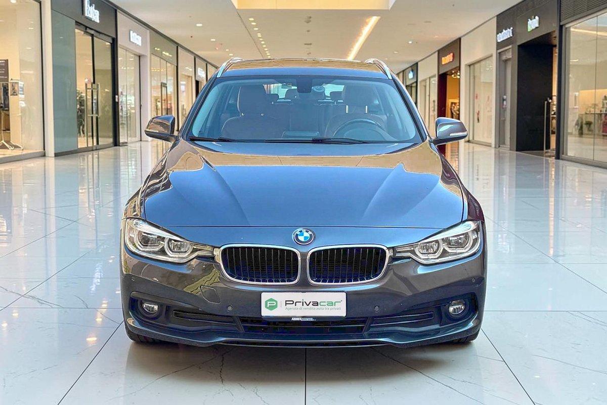 BMW 320d xDrive Touring Luxury