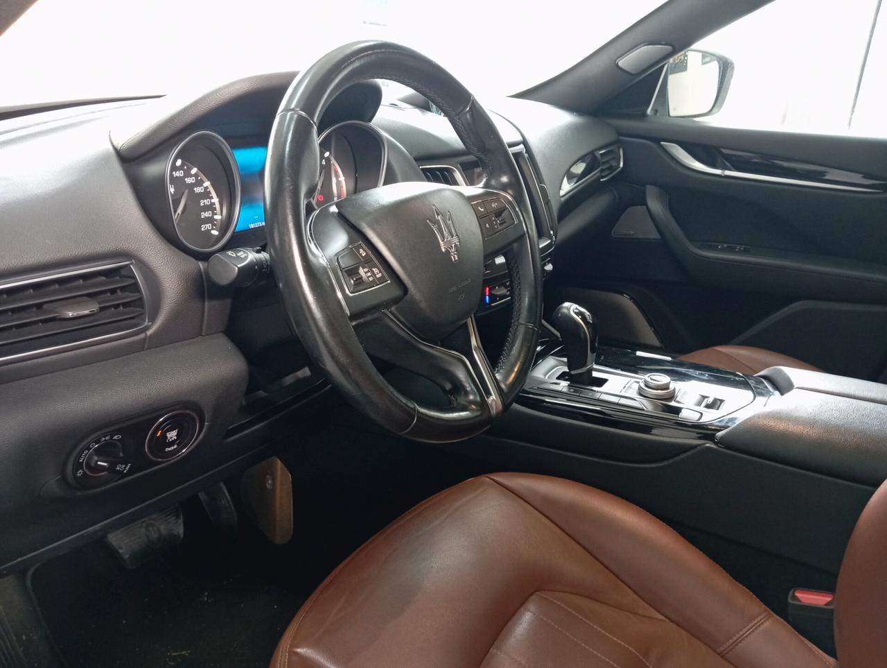 Maserati Levante V6 Diesel 275 CV AWD CON GARANZIA