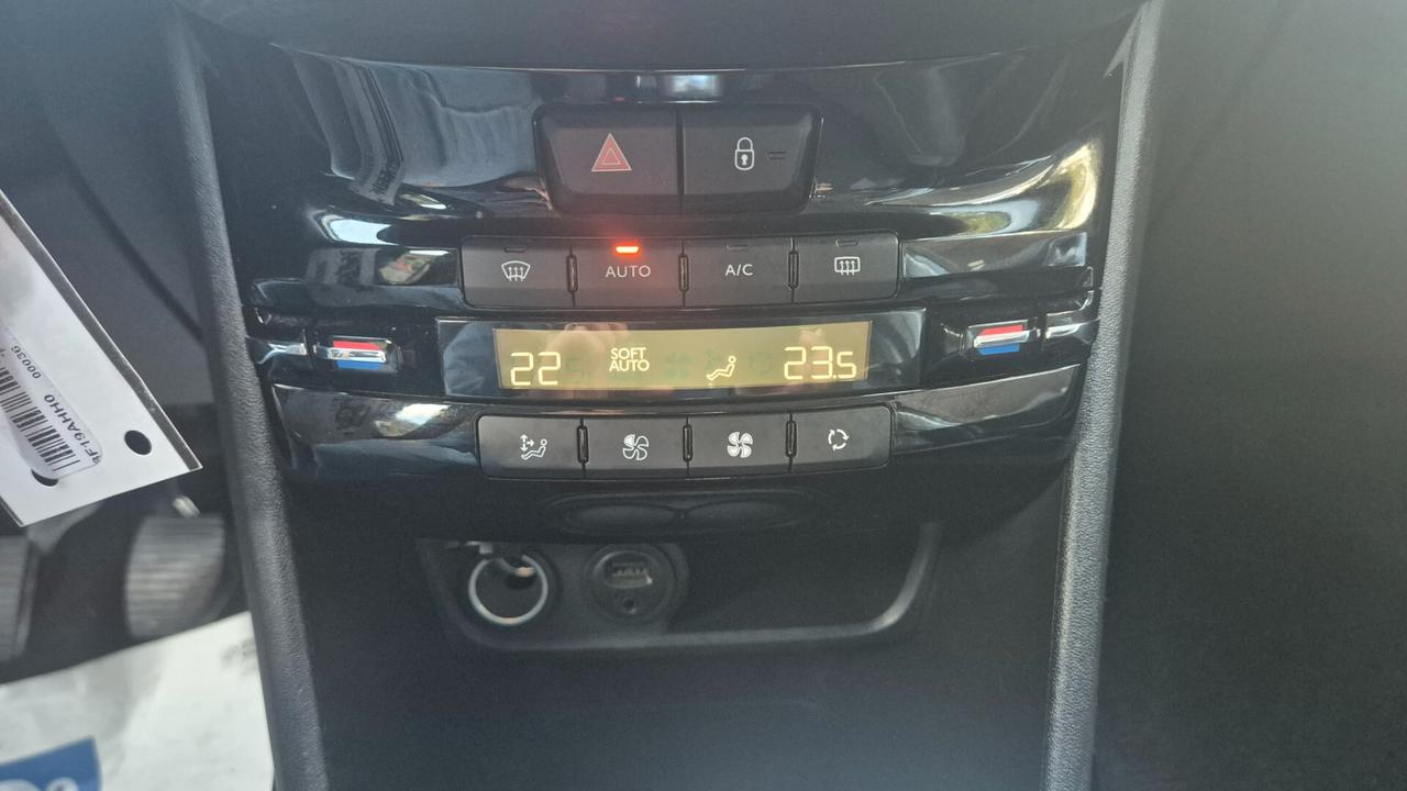 Peugeot 2008 BlueHDi 100 S&S Allure