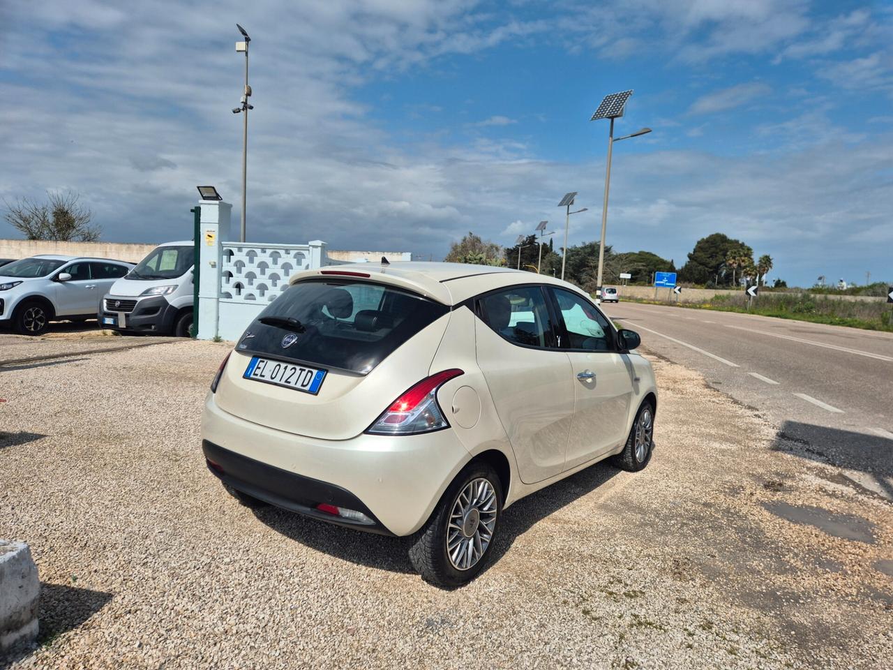 Lancia Ypsilon 1.3 MJT 16V 95 CV 5 porte S&S Platinum