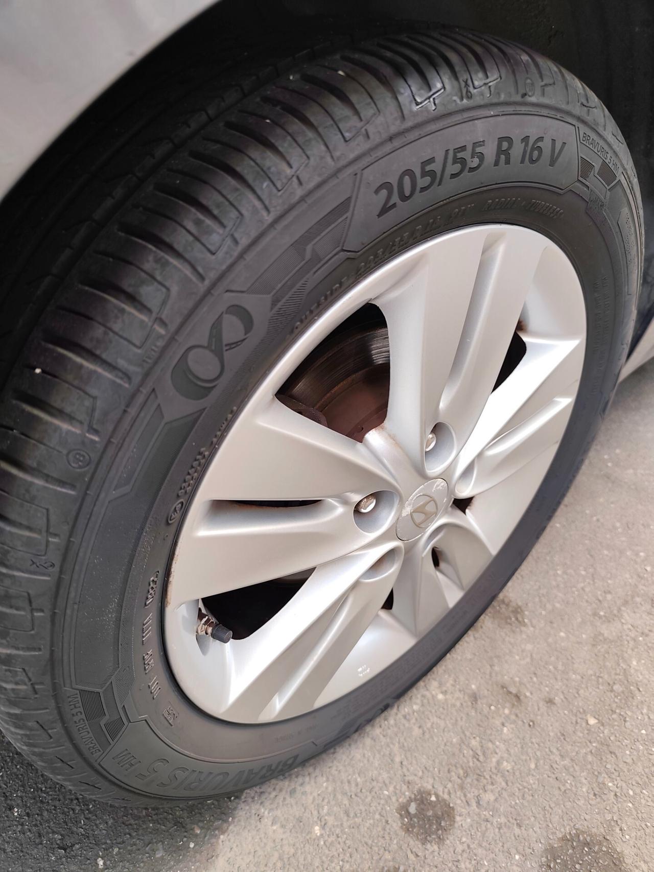 Hyundai iX20 1.4 90 CV GPL solo 73.000 km