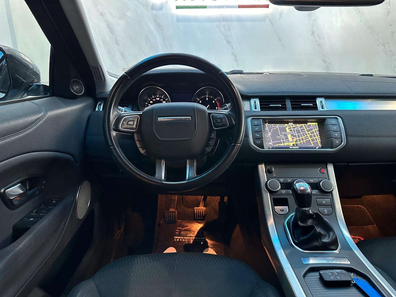 Land Rover Range Evoque 2.0 eD4 5p. Pure