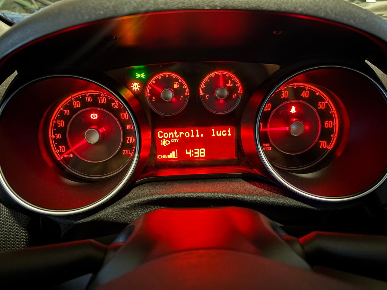 Fiat Punto 1.4 8V 57KW 5P Natural Power Street NEOPATENTATO