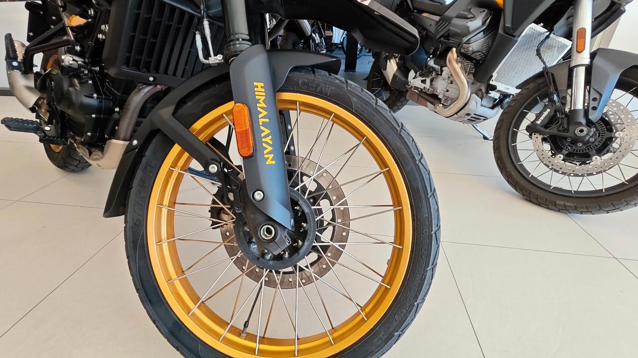 Royal Enfield Himalayan 450 TUBELESS