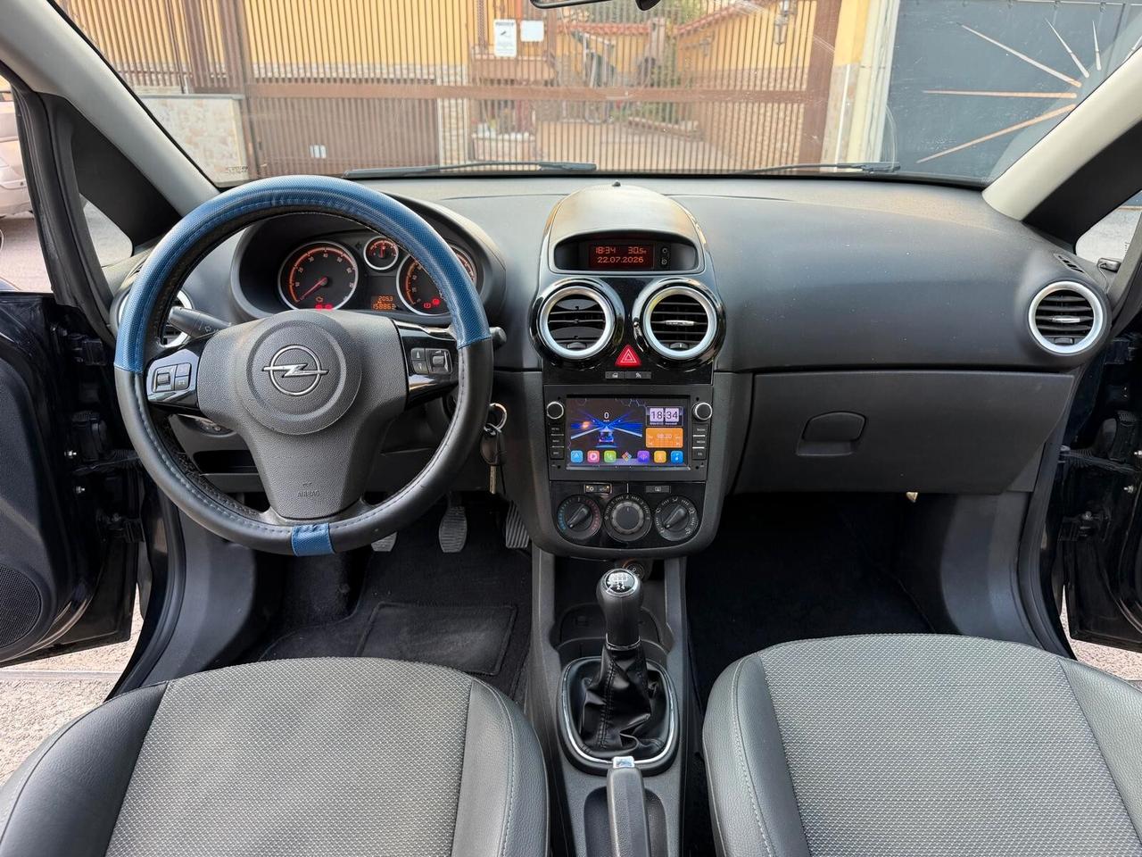 Opel Corsa 1.2 5 porte Club