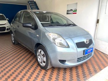 Toyota Yaris 1.0 3 porte
