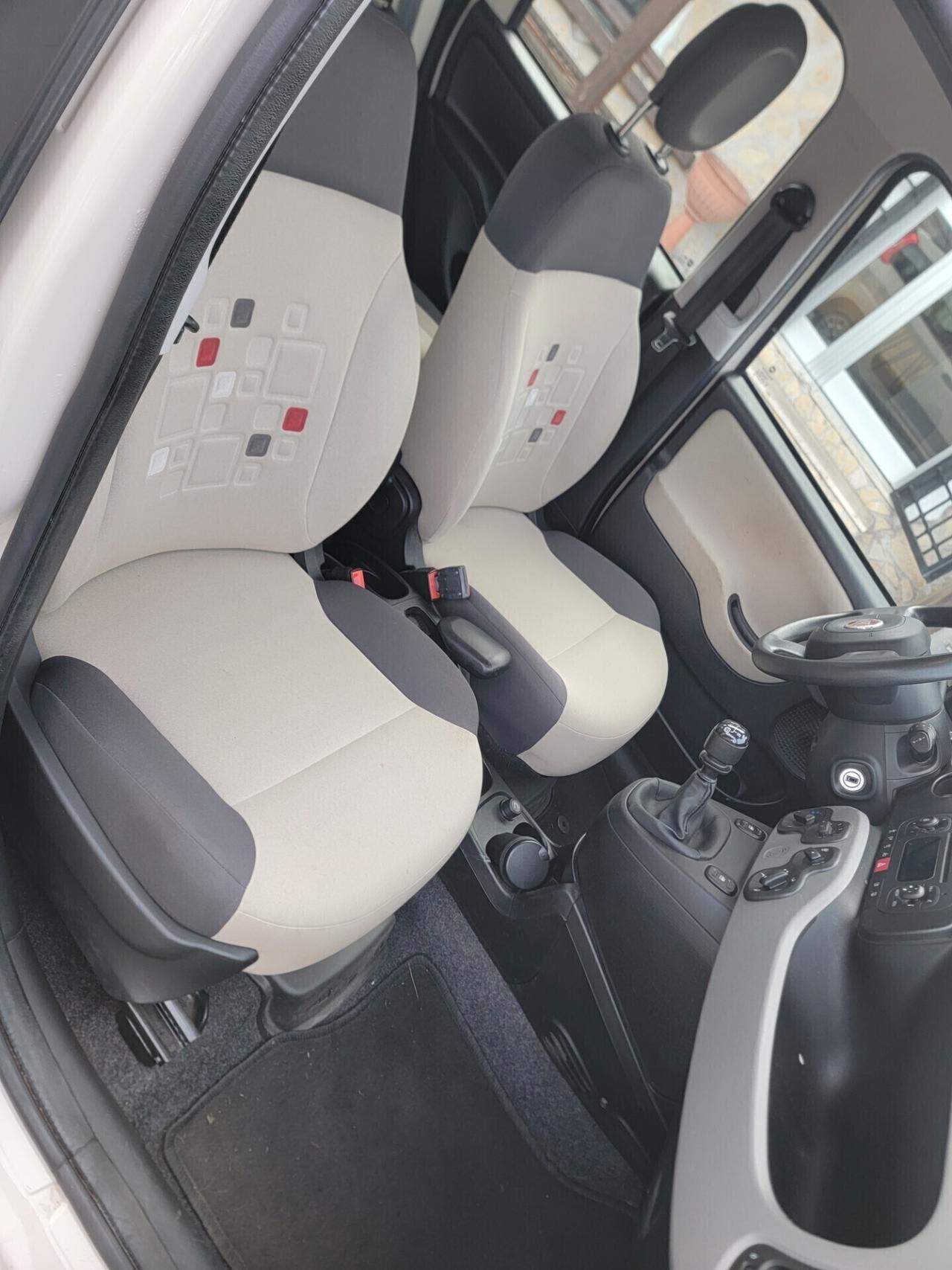 Fiat Panda 1.2 lounge SOLO 29 MILA KM ORIGINALI