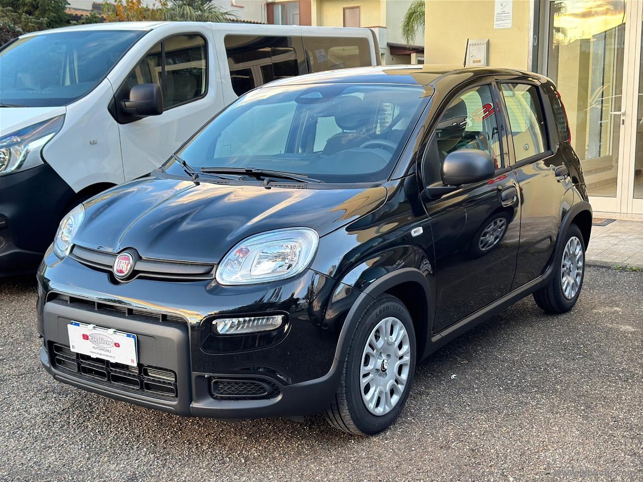 FIAT Panda 1.0 FireFly S&S Hybrid PACK CITY