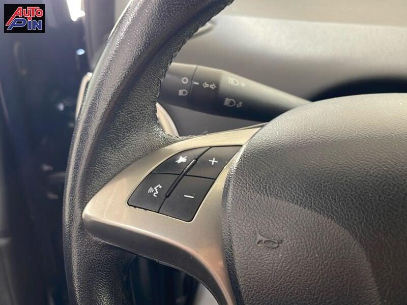 Lancia Ypsilon 1.2 69cv Gold