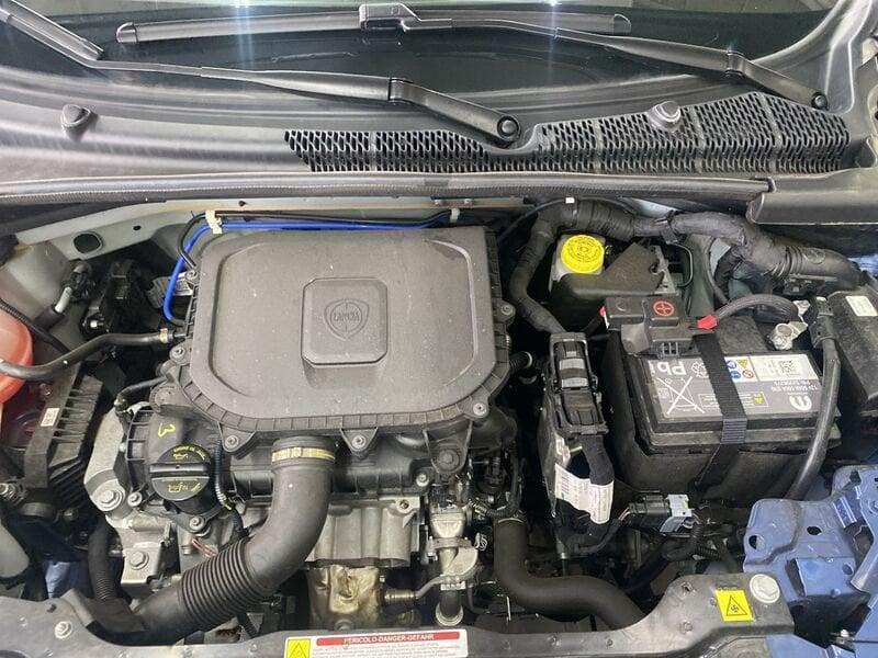 Lancia Ypsilon III 2015 1.0 firefly hybrid Gold s&s 70cv