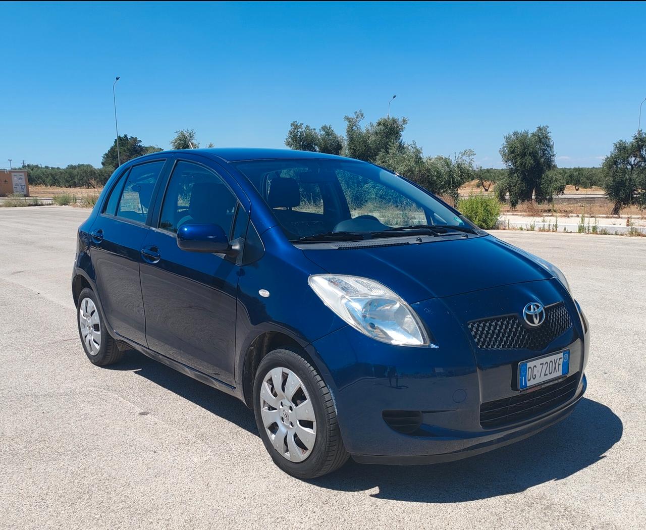 Toyota Yaris 1.0 5 porte Sol. Neopatentati