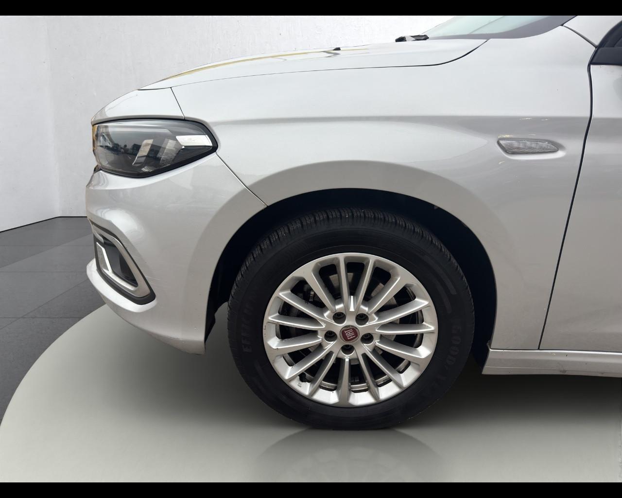 FIAT Tipo (2015-->) - Tipo 1.3 Mjt S&S 5 porte Business