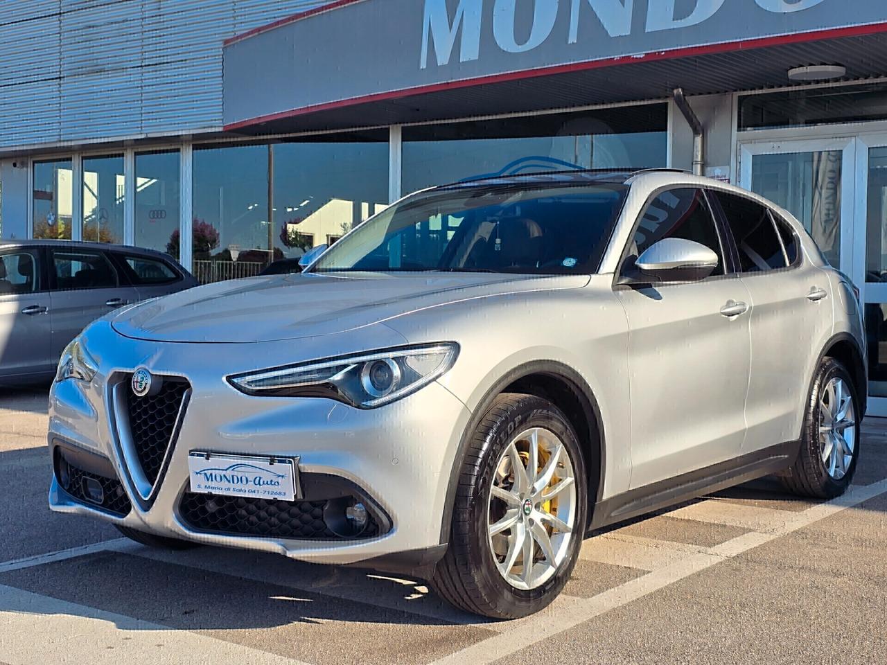 Alfa R. Stelvio 2.2 Turbodiesel 210 CV AT8 Q4 Super 2017