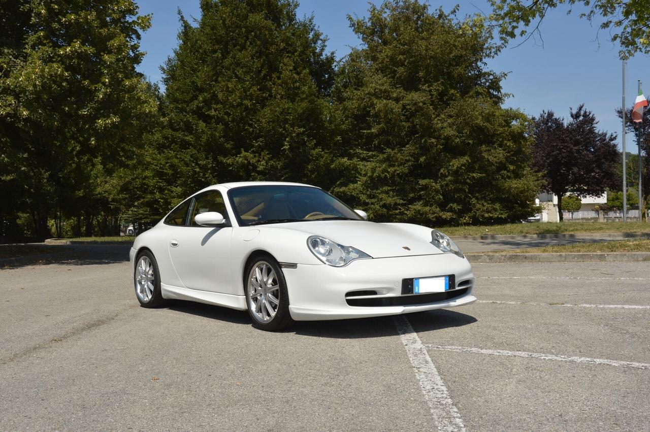 Porsche 911 Carrera cat Coupé