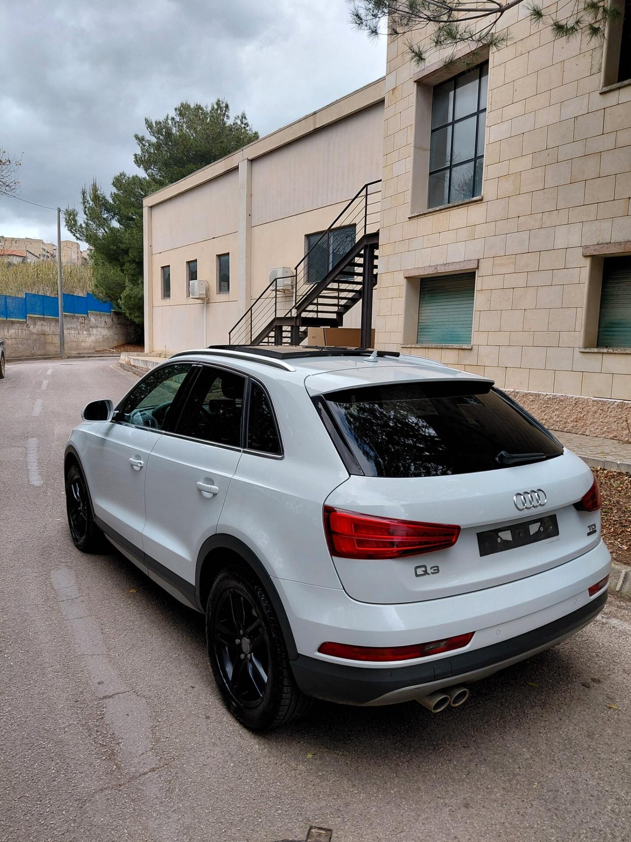 Audi Q3 2.0 TDI 184 CV quattro S tronic Sport
