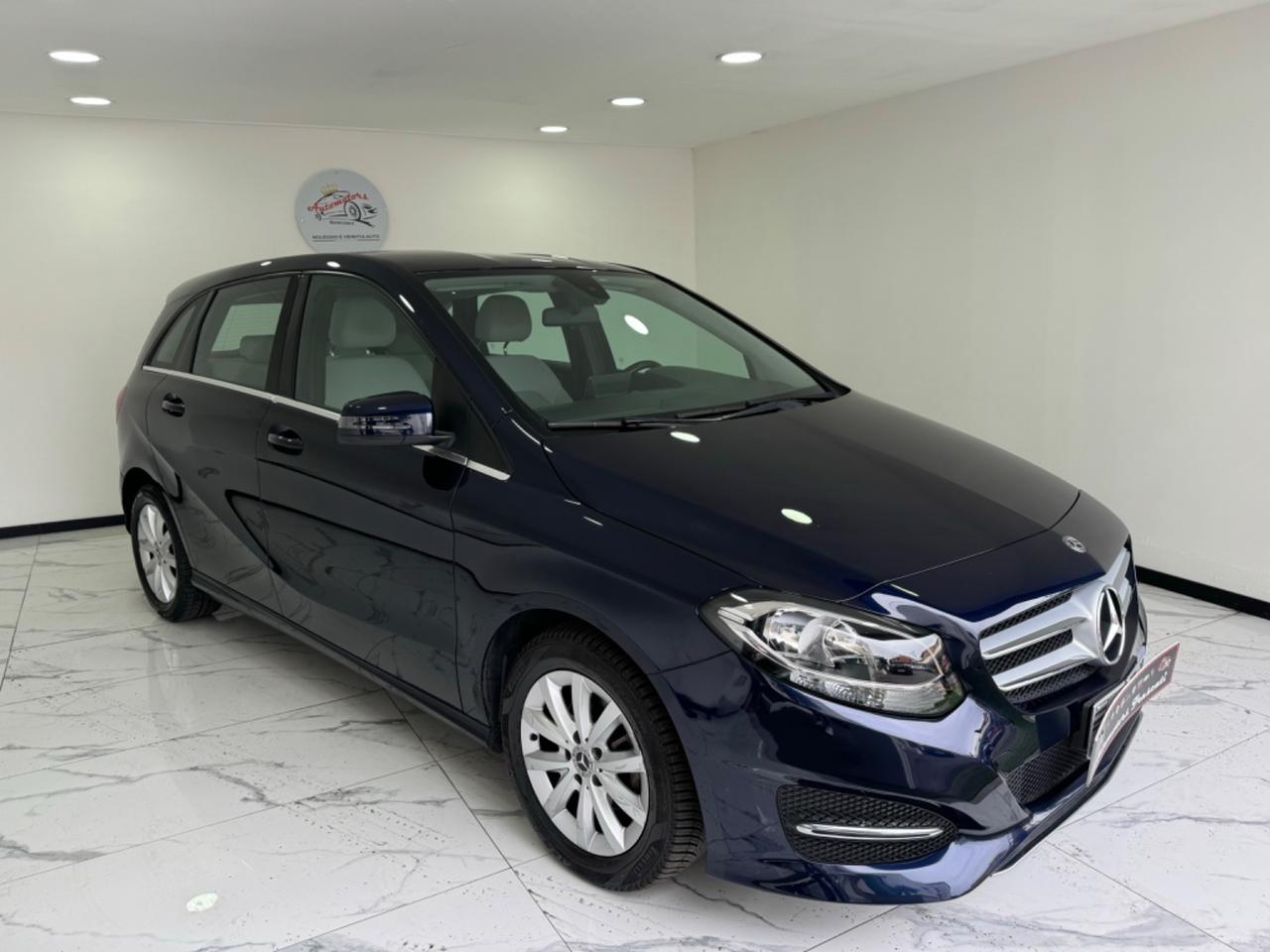 Mercedes-benz A 180d-EURO6-GARANTITA