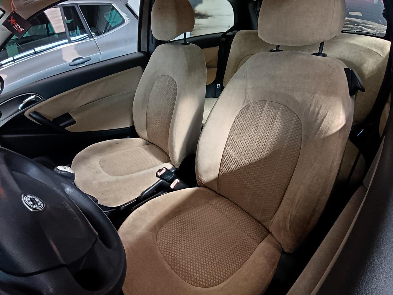 Lancia Ypsilon 1.2 Oro
