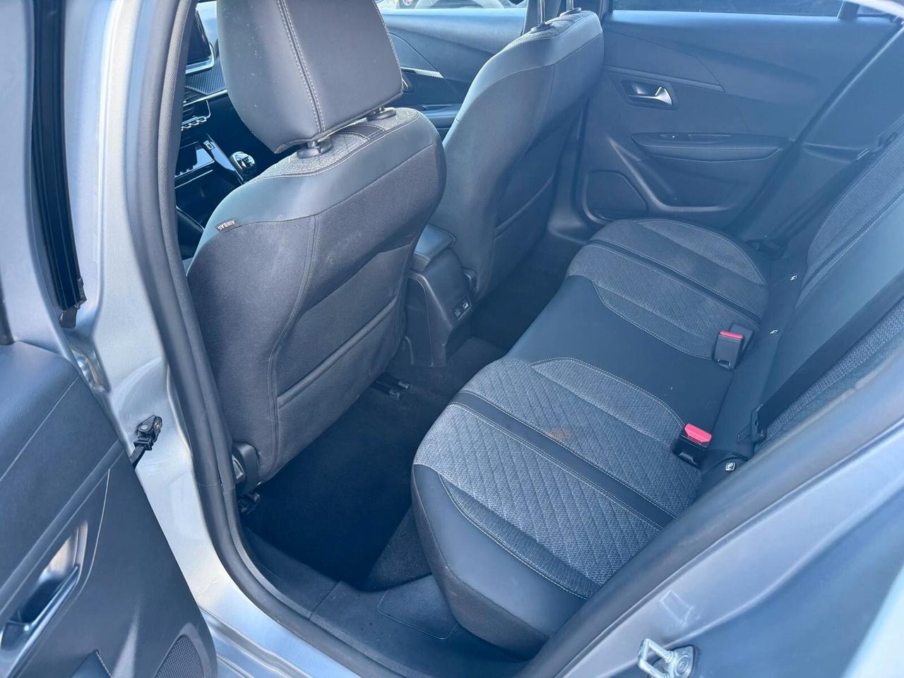 Peugeot 208 PureTech 100 Stop&Start 5 porte Allure