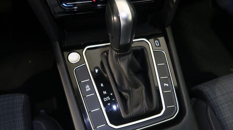 Volkswagen Passat Variant 2.0 TDI SCR 122 CV EVO DSG Business