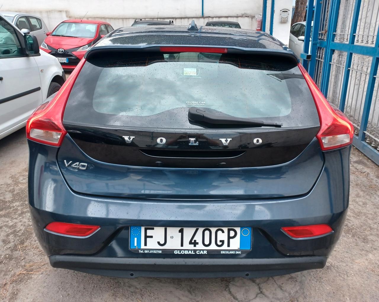 Volvo V40 D3 Geartronic Momentum ANNO 2017