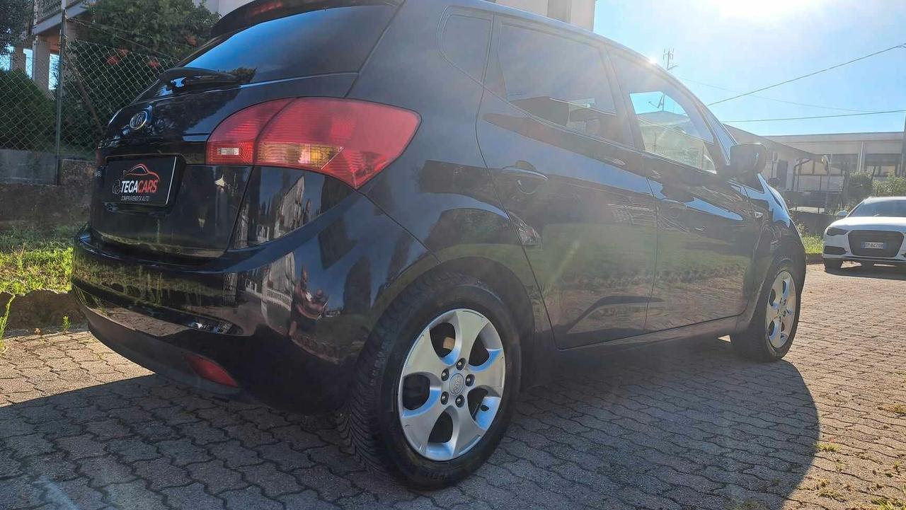 Kia Venga 1.4 GPL Easy