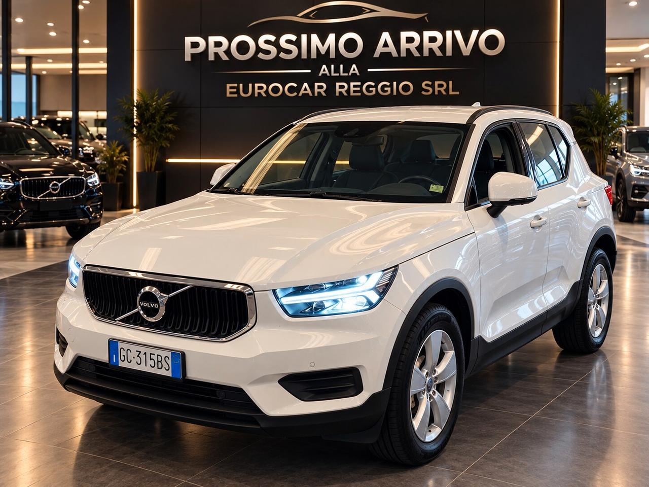 Volvo XC40 1.5 T2 Geartronic Momentum Core Neopatentati 10/2021