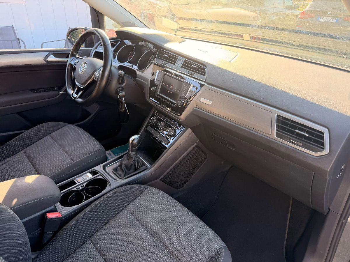 VOLKSWAGEN - Touran - 1.6 TDI DSG Business BMT