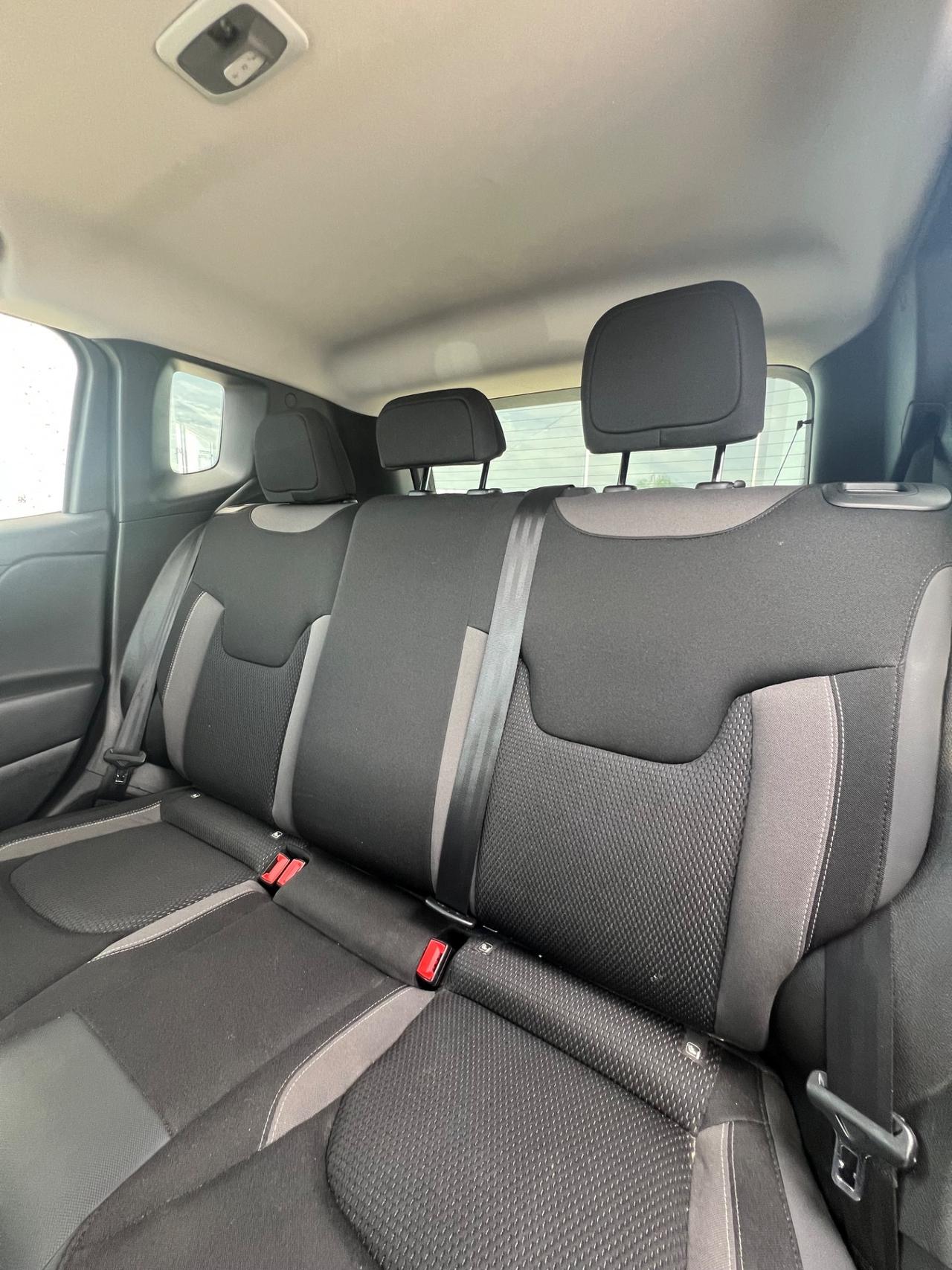 Jeep Renegade 1.6 Mjt 130 CV Limited - possibilità noleggio no scoring