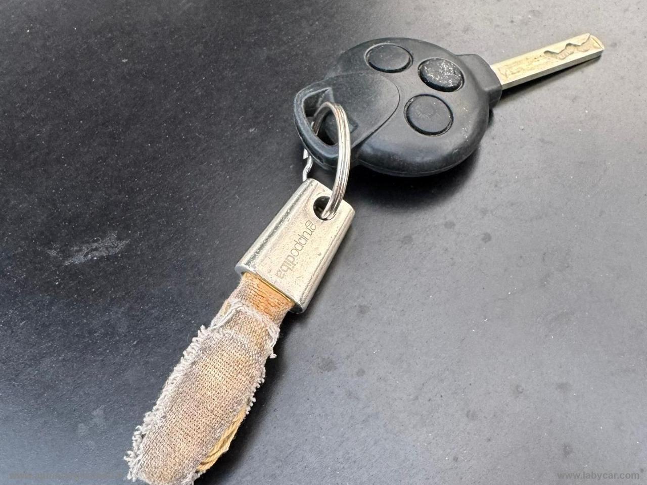 SMART fortwo 1000 52 kW MHD coupé PULSE