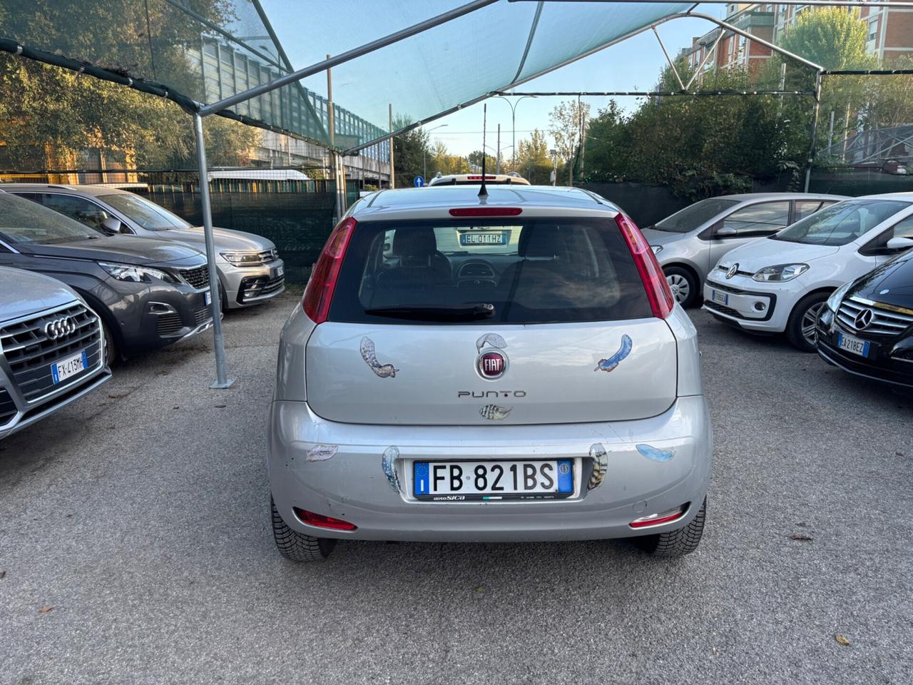Fiat Punto 1.4 8V 5 porte METANO Lounge OK NEOPATENTATI