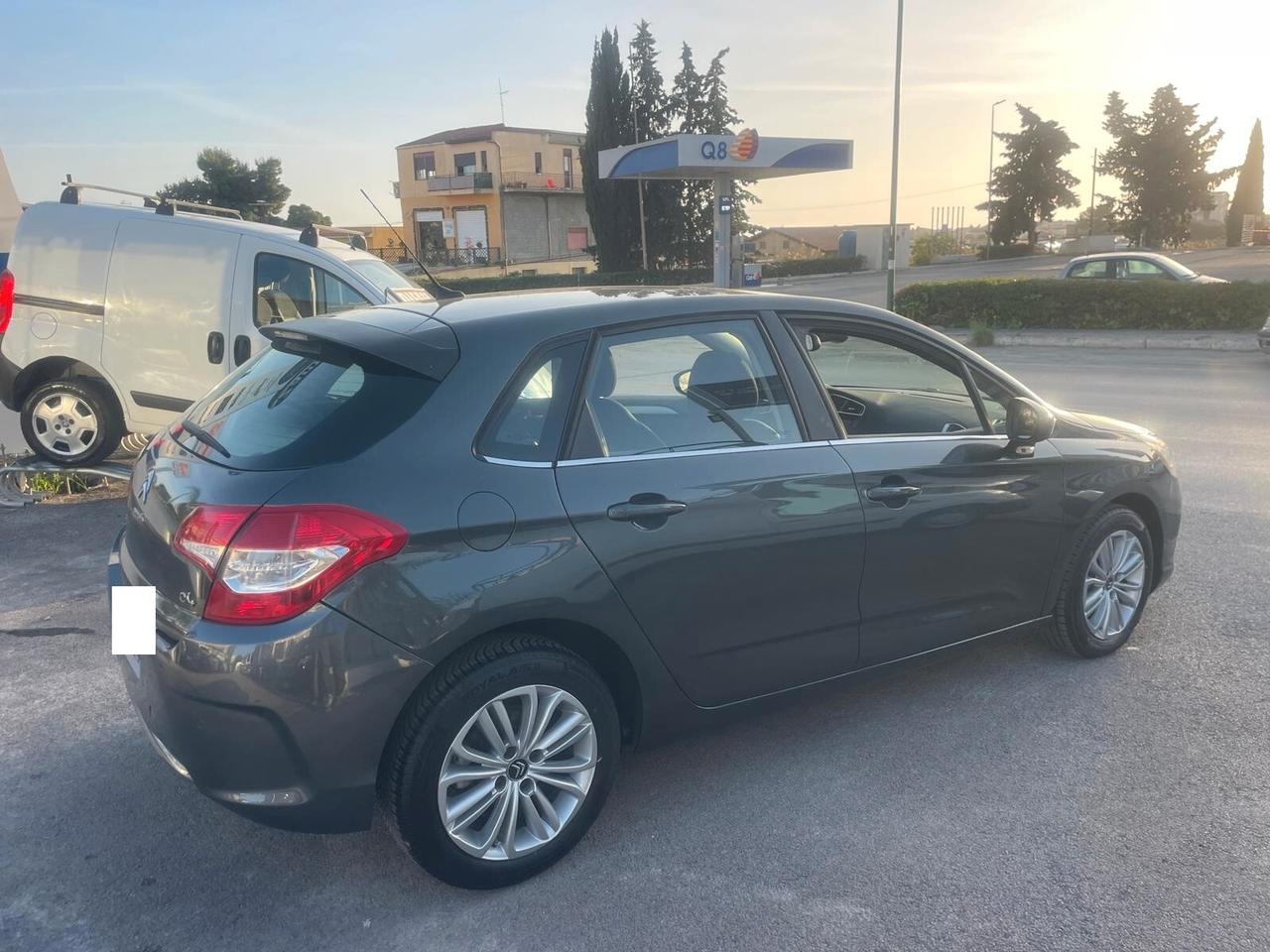 Citroen C4 1.6 e-HDi 115 Business Combi