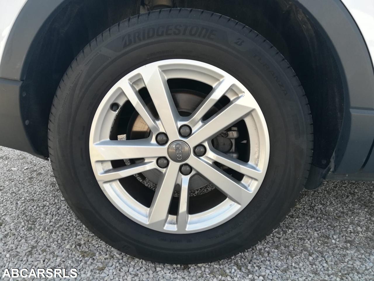 AUDI - Q3 - 35 TDI S tronic S line edition - FINAN