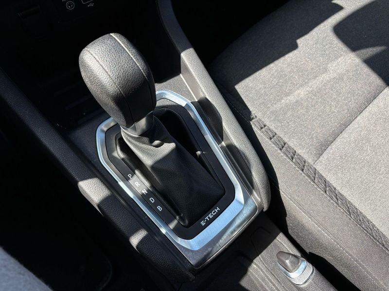 Renault Clio 5 Porte 1.6 E-TECH Hybrid 140cv Zen Auto