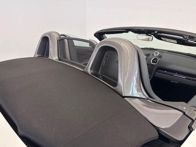 Porsche 718 2.0 Boxster T