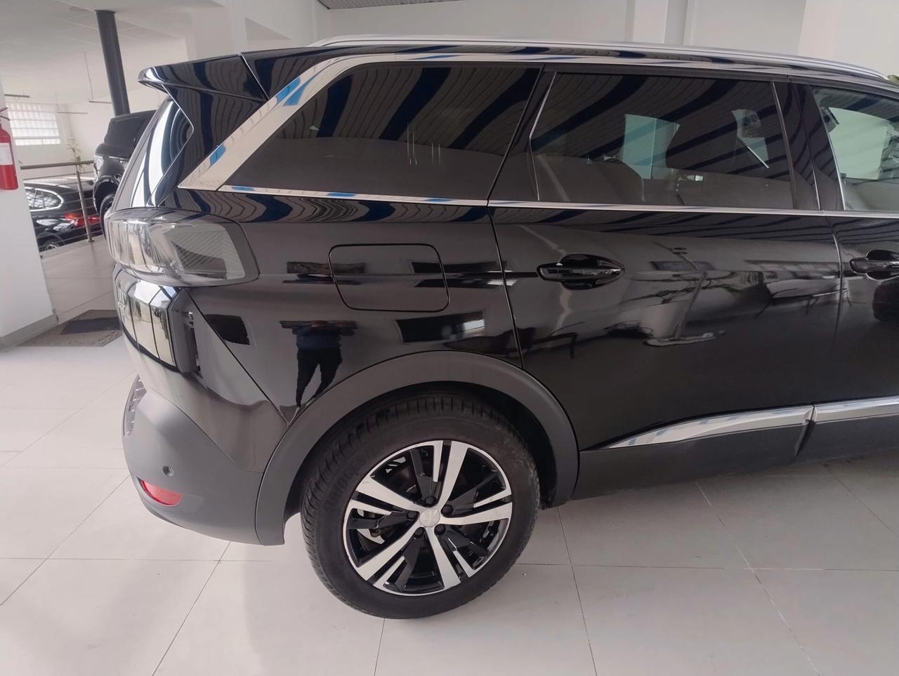 Peugeot 5008 BlueHDi 130 S&S EAT8 GT