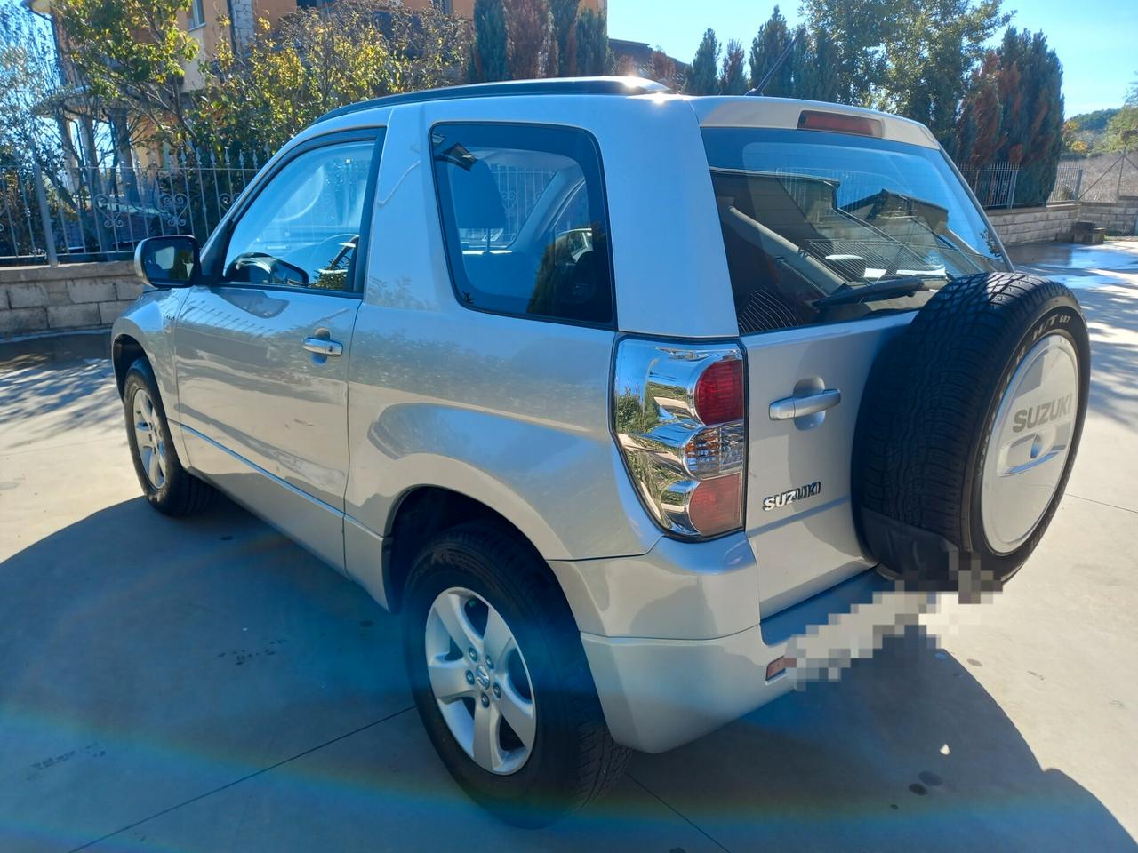 Suzuki Grand Vitara 1.9 DDiS 3 porte 4X4 RIDOTTE