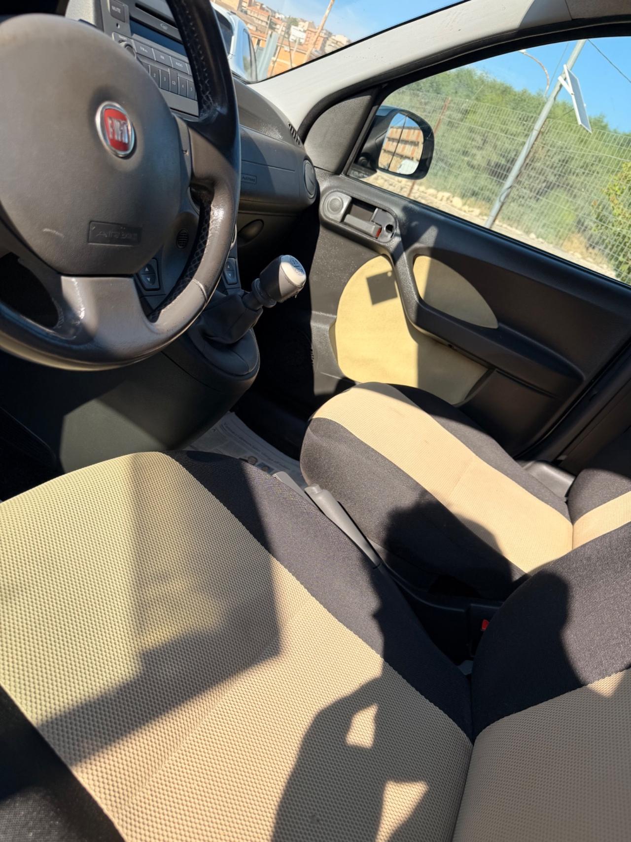 Fiat Panda 1.3 MJT 16V DPF 4x4 Cross 2011