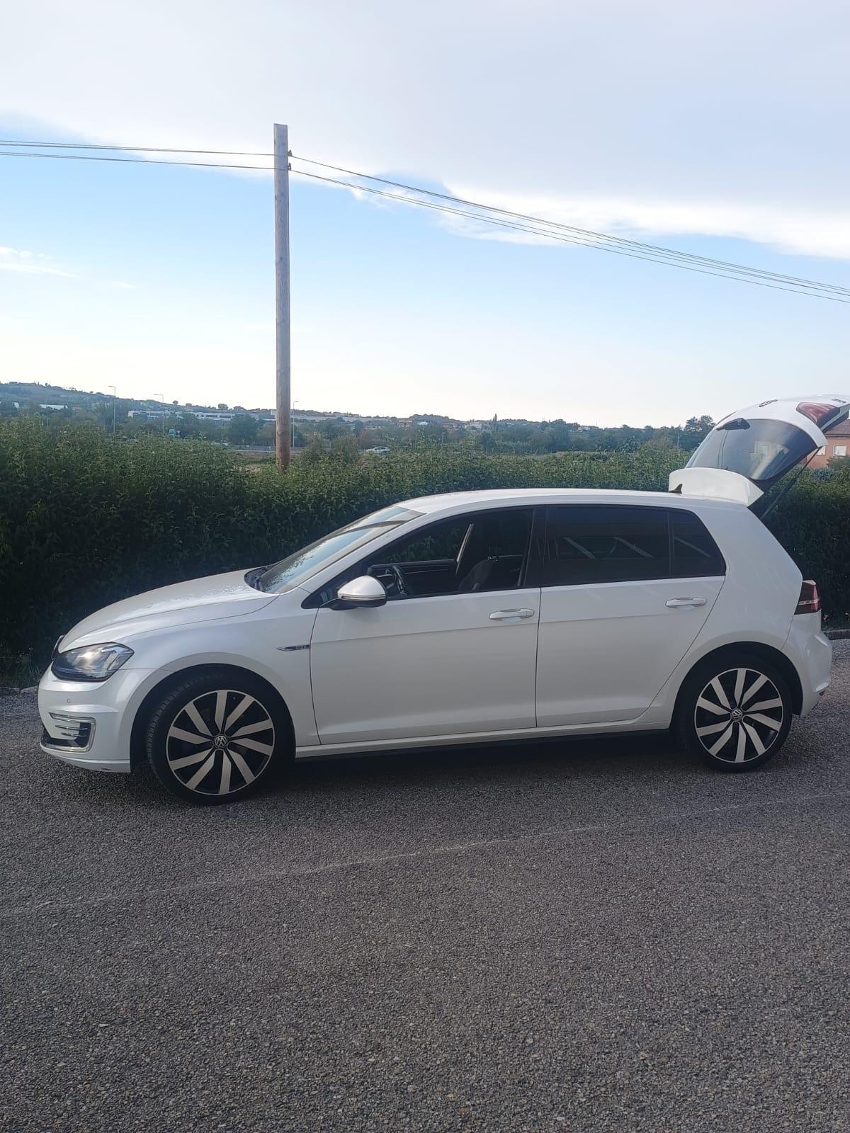 Volkswagen Golf GTE 1.4 TSI DSG 5p. Plug-In-Hybrid