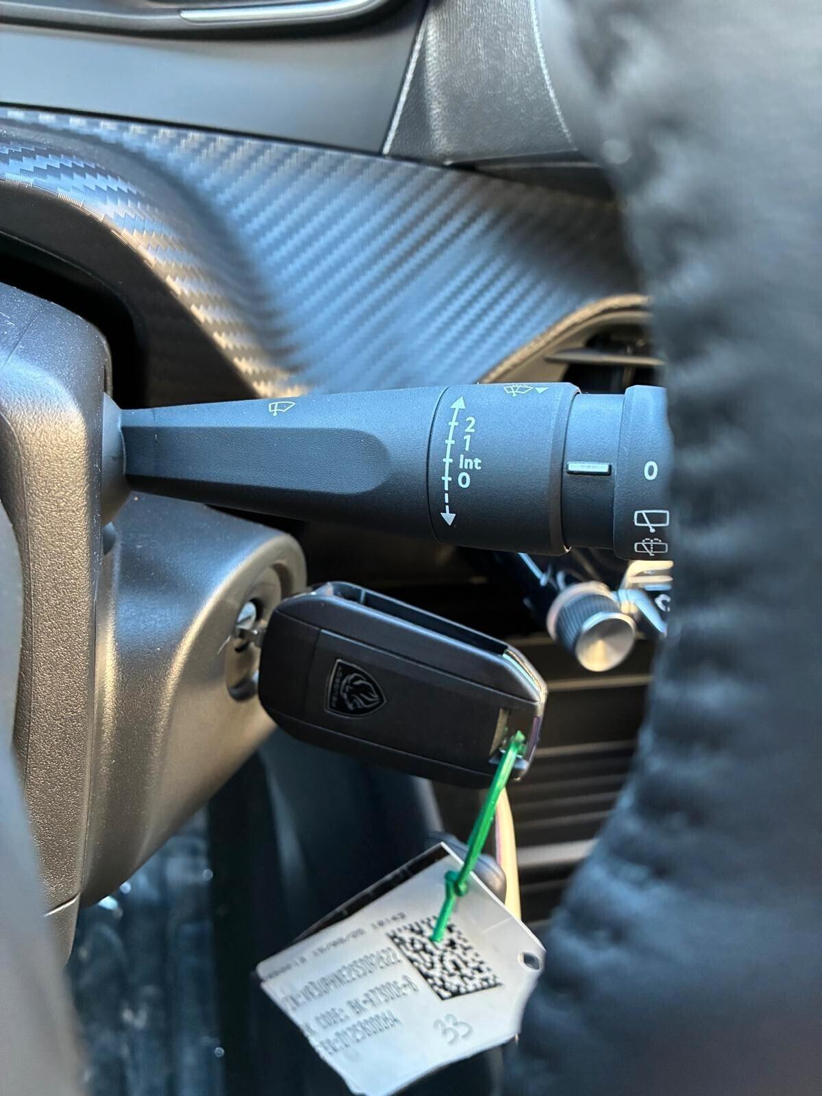 Peugeot 208 PureTech 100 Stop&Start 5 porte Style