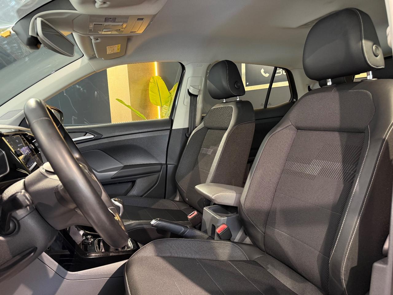 Volkswagen T-Cross FULL OPTIONAL *UNICO PROPRIETARIO