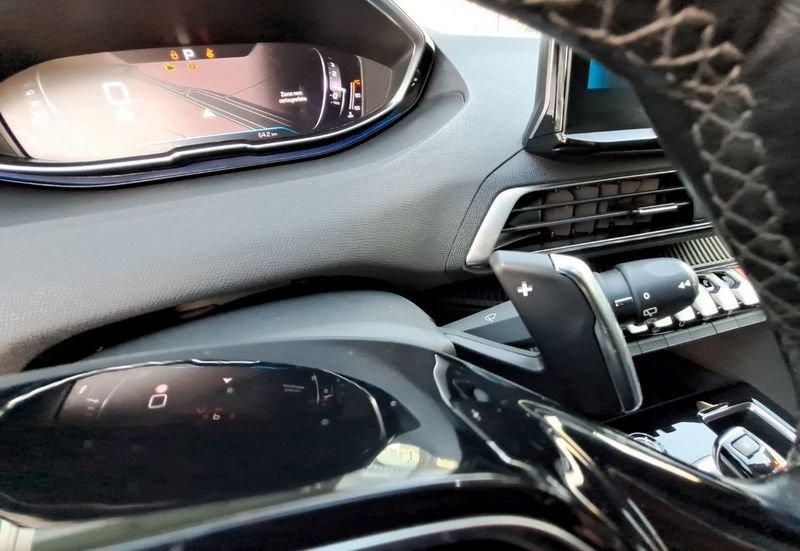 Peugeot 3008 3008 BlueHDi 130 S&S EAT8 Allure Pack