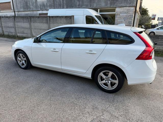 VOLVO V60 D2 1.6 Powershift AUTOMATICA