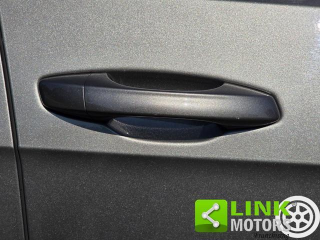 VOLKSWAGEN Golf TGI 110CV Highline DSG