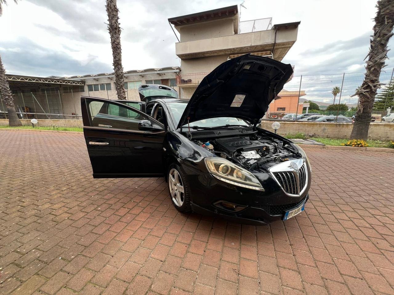 Lancia Delta 2.0 MJT DPF Executive