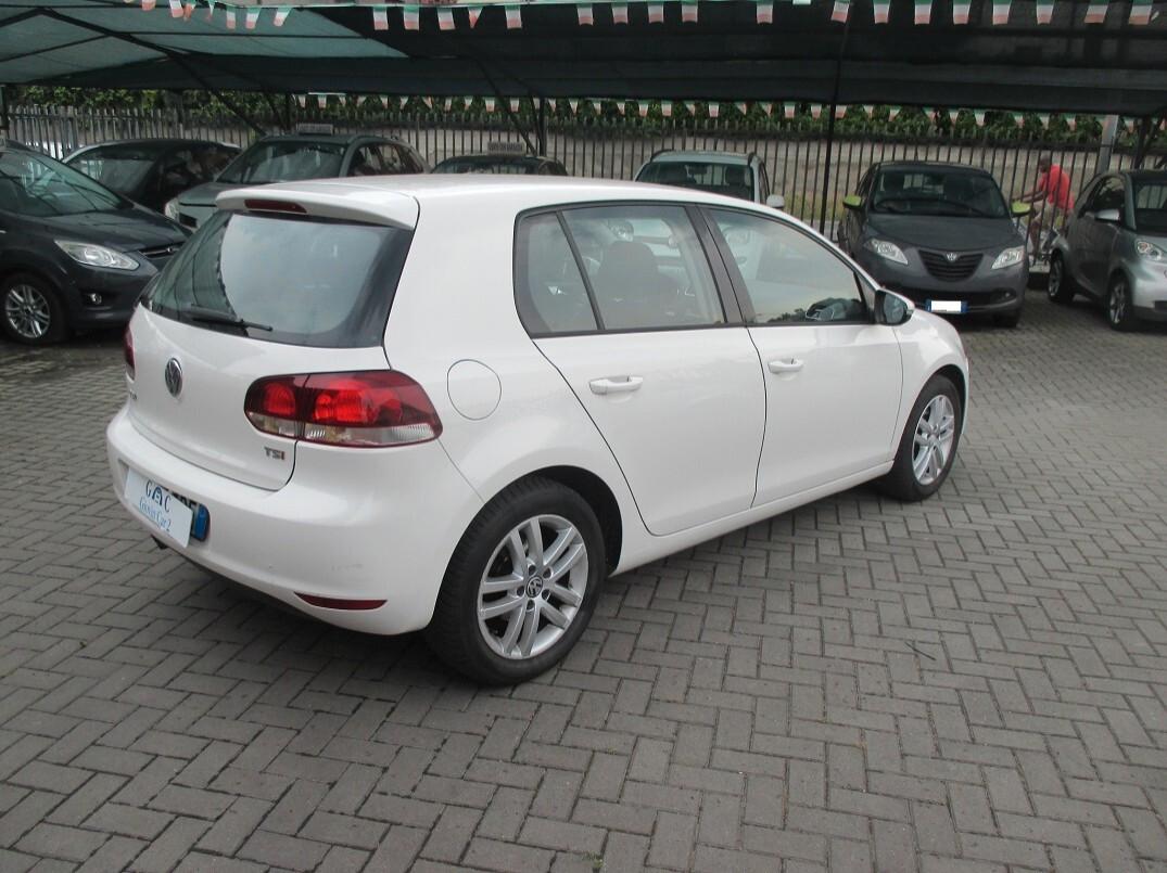 Volkswagen Golf 1.4 TSI 122CV 5p. Highline Per Neopatentati