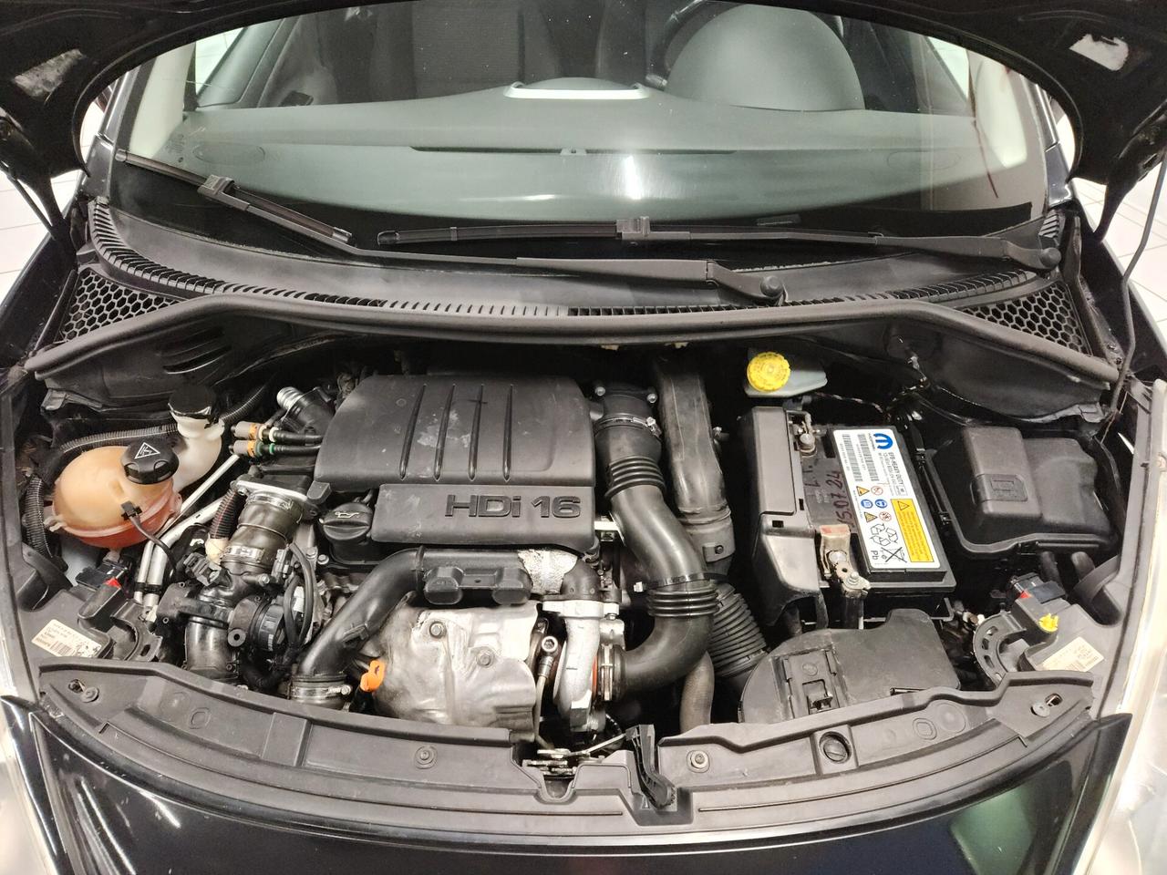 Peugeot 207 1.6 HDi 90CV 5p. XS