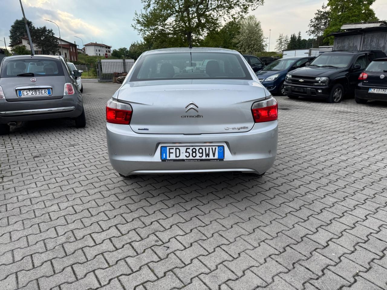 Citroen C-Elysee BlueHDi 100 Exclusive