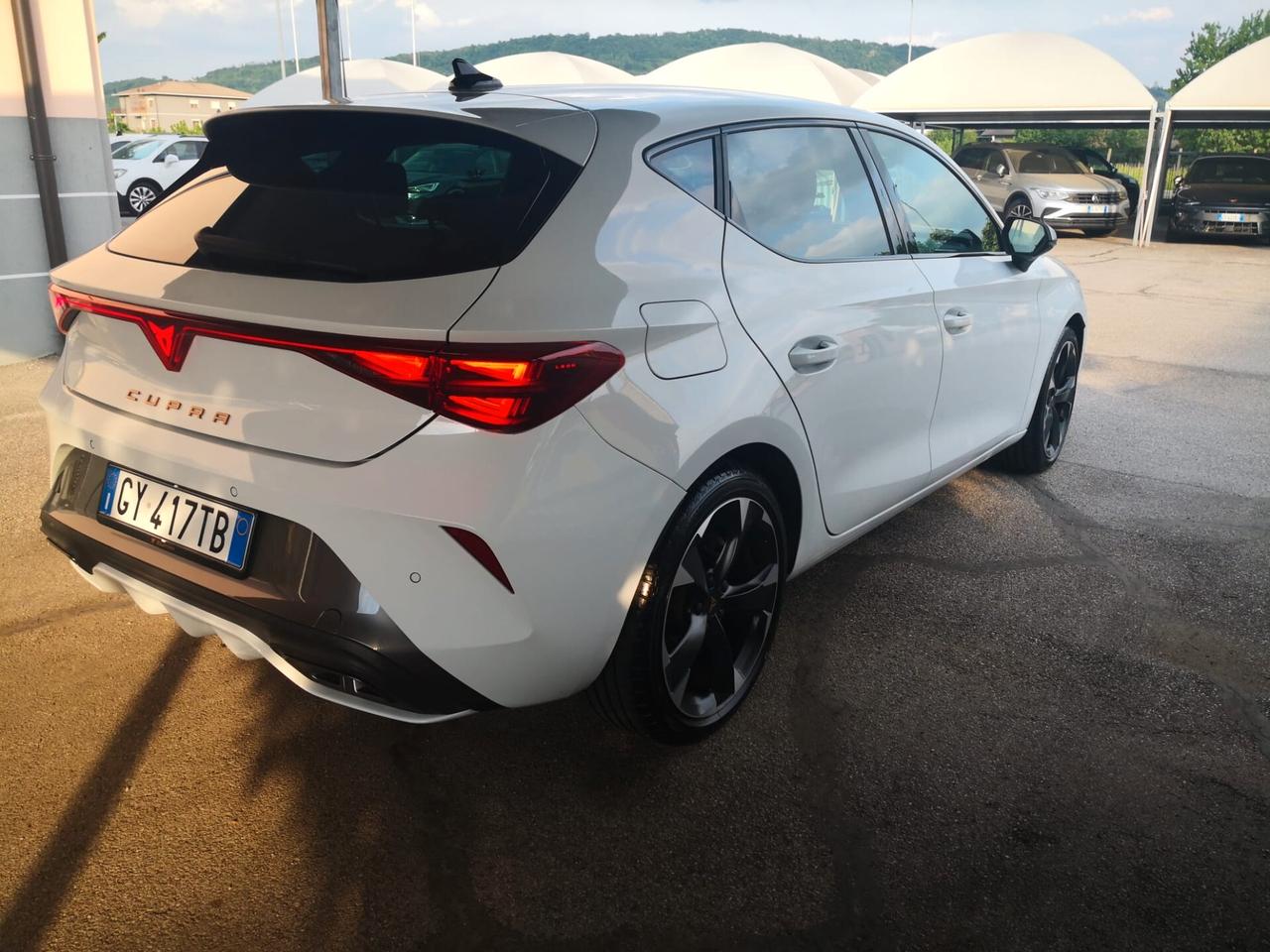 Cupra Leon 1.5 Hybrid 150 CV DSG