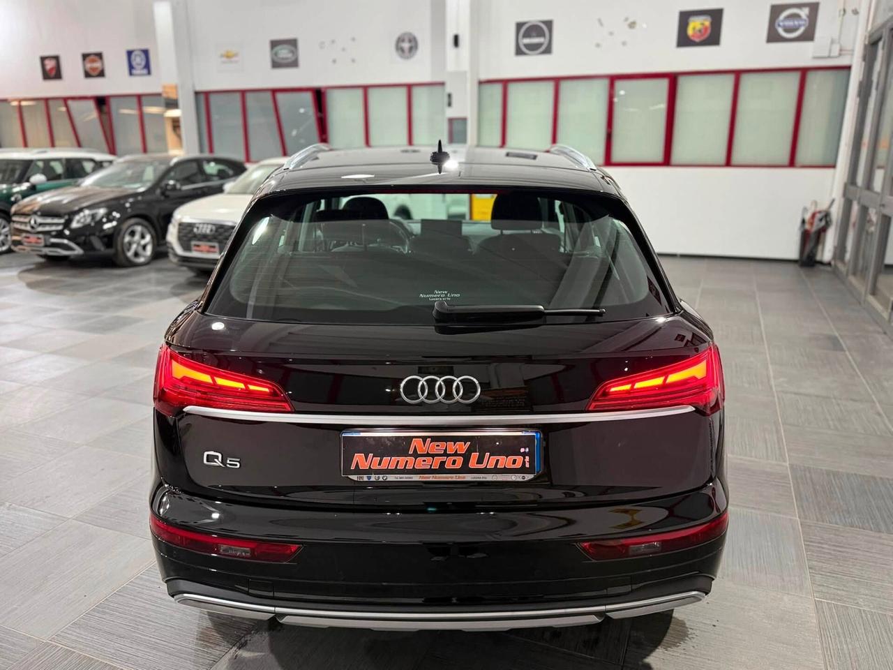 Audi Q5 2.0 TDI S-Tronic Mhev 35 Business Plus 2023