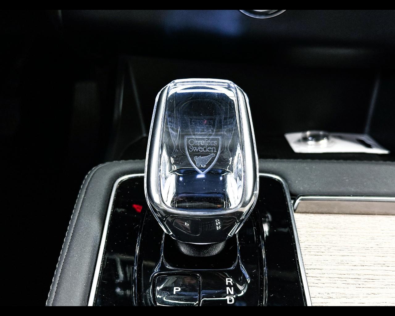 VOLVO XC90 B5 AWD automatico 7 posti Plus Bright